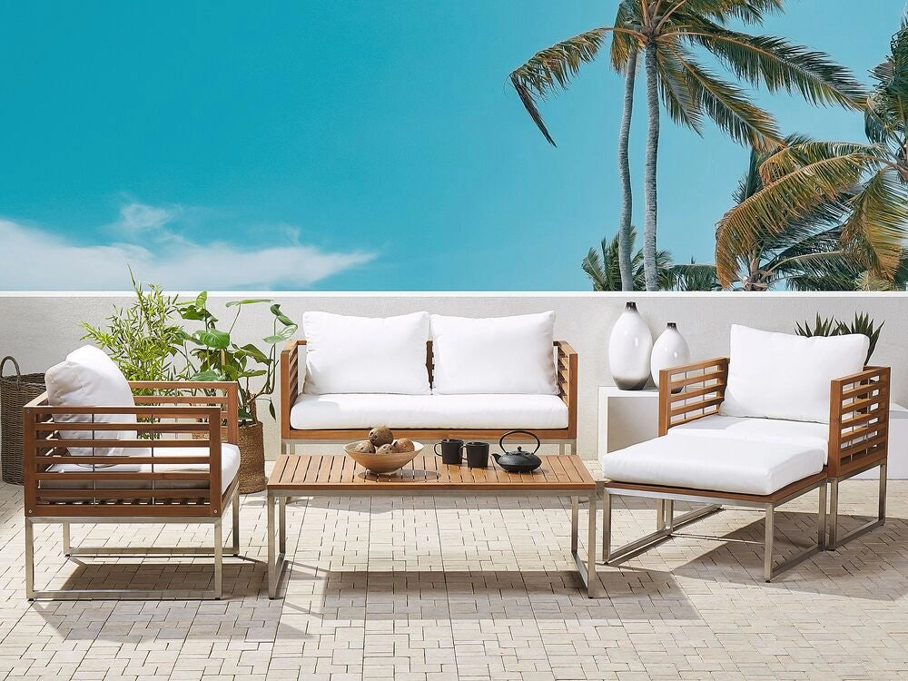 Set Divani Da Giardino In Legno Di Acacia Cuscini Bianchi 4 Posti A Doghe Design Set Conversazione Per Esterni
