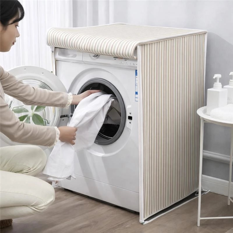 COPRILAVATRICE IN TESSUTO CON CHIUSURA ZIP, CON FANTASIA A RIGHE MARRONE, DIMENSIONI 65X55X85CM