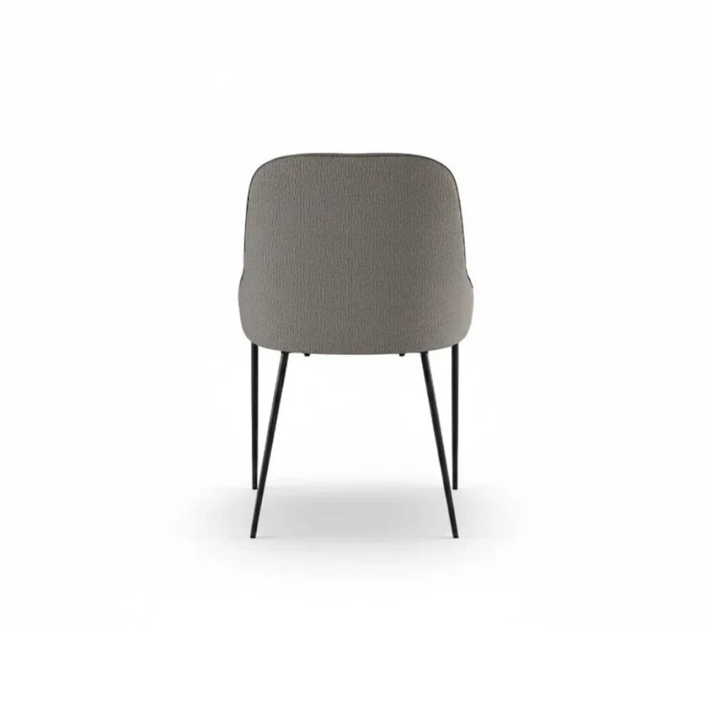 Set di 4 sedie da pranzo imbottite in tessuto grigio chiaro Harmony con struttura in metallo facili da pulire | Duzzle