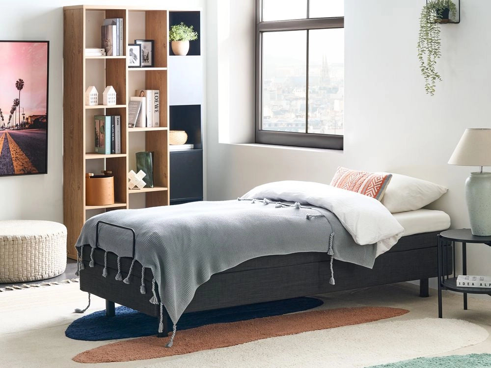 Letto elettrico singolo in poliestere grigio scuro regolabile con telecomando senza testata 80 x 200 cm stile moderno