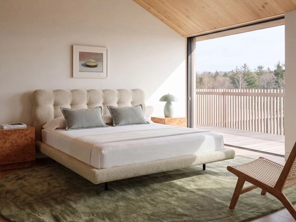 Letto matrimoniale in tessuto boucle con testata trapuntata Beige 180 x 200 cm design moderno