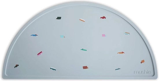 Piastre di silicone per bambini | Resistente al grasso e lavabile in lavastoviglie | Disegno antiscivolo | Attrezzatura iniziale sicura, di alta qualità e duratura | Retro-auto per bambini
