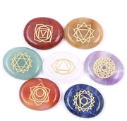 Set di pietre Chakra 7 pezzi - Pietre laccate per il benessere - Simboli Chakra incisi in oro - Terapia olistica per la salute - Forma piatta/ovale - 25 x 22 mm - Pietre terapeutiche