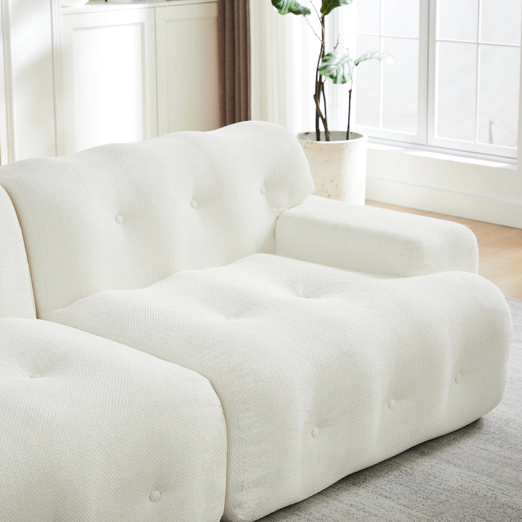 Divano 2 posti Cloud, design moderno con braccioli larghi e bottoni decorativi ¨C MINIMAL ¨C beige