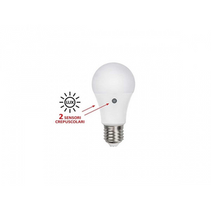 Fsl lampadina led bulbo classica a60 9w e27 con sensore crepuscolare a 2 lati