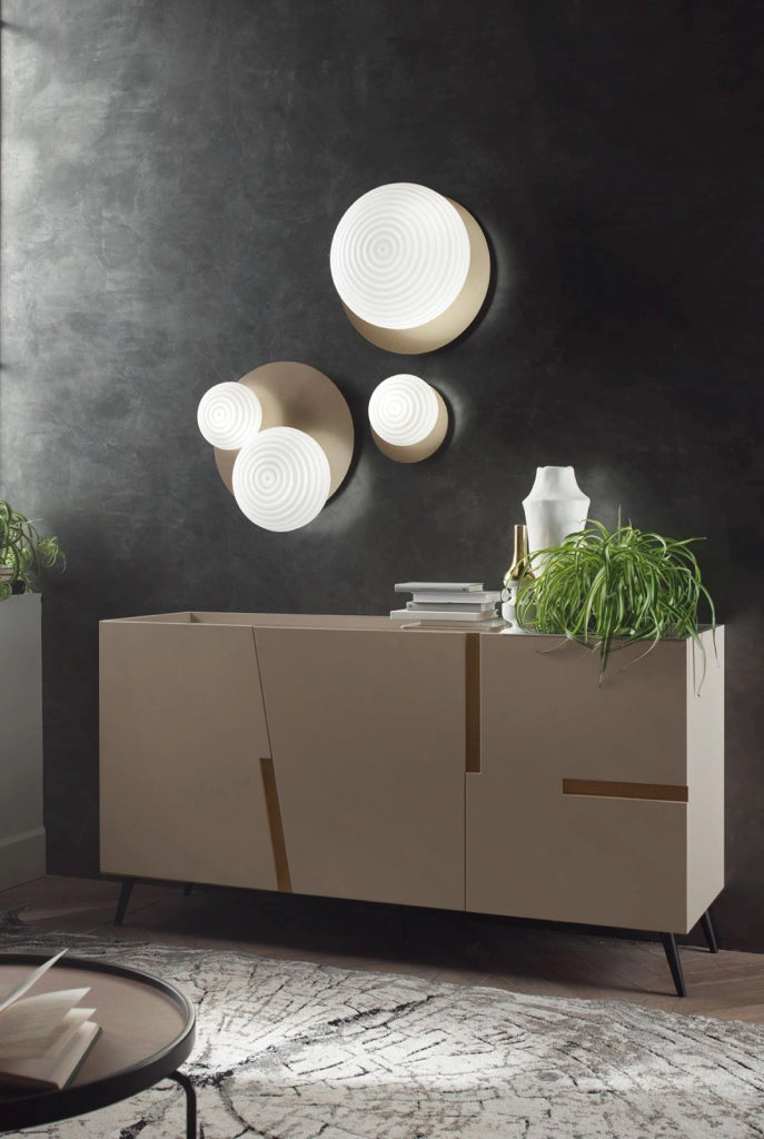 PLAFONIERA TONDO/2 ORO BASE ORO 2 VETRI BIANCO OPACO 1 LUCE ATTACCO E14 1 LUCE ATTACCO E27 D.52CM