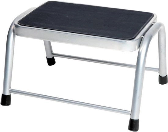 Scalone di accesso per caravan unifamiliare con superficie antiscivolo 44x35x25cm