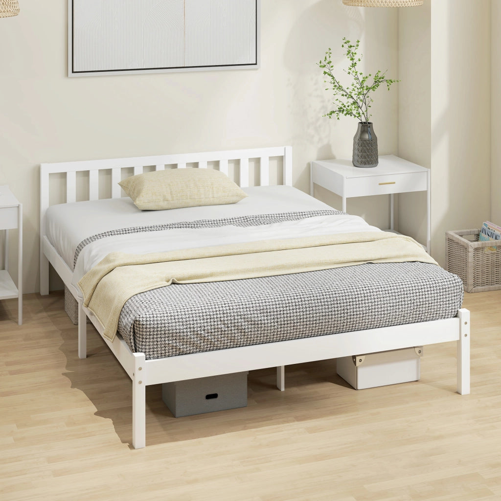 Letto in legno massello con testiera e rete a doghe ¨C Minimal ¨C 140x190 cm