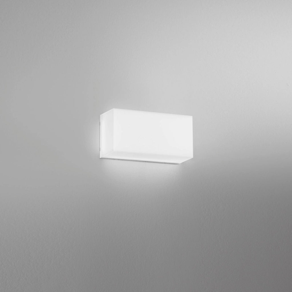 PLAFONIERA LED TOGO BIANCA RETTANGOLARE 8W 1000LM CCT 3000K / 4000K / 6500K IP65 20X7,5X10CM
