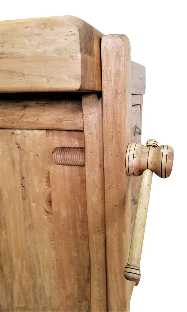 Biscottini Banco da lavoro Country in legno massello di tiglio finitura naturale Made in Italy