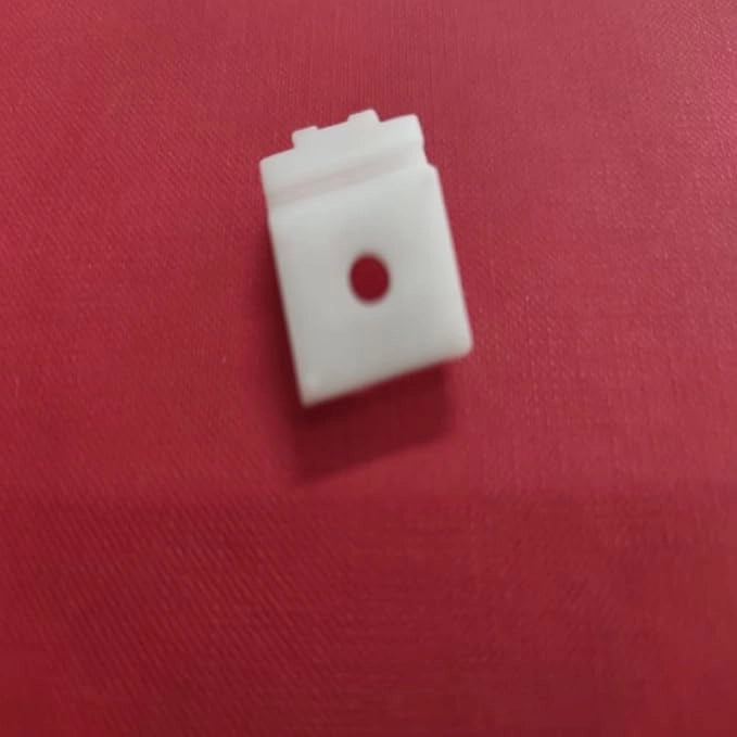 Supporto a Soffitto per Tende e Binari in Nylon, Colore Bianco - Fabbricato in Italia