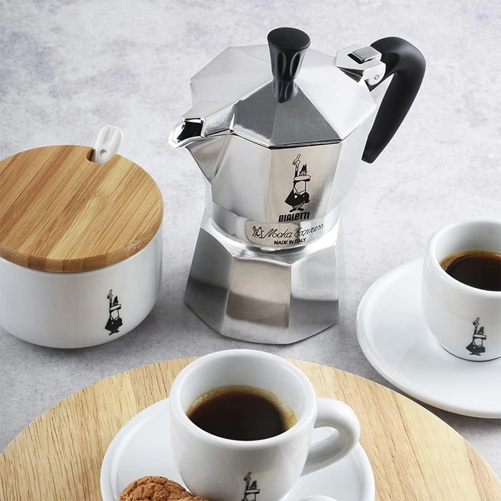 Caffettiera Moka Express Restyling 3 Tazze in Alluminio con Manico Ergonomico e Valvola di Sicurezza Made in Italy Bialetti