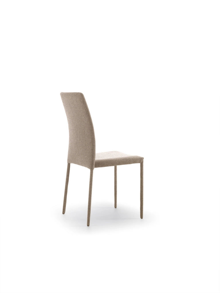 Sedia Leda Design Moderno in Tessuto Easy-Clean Beige - Struttura in Metallo Rivestito - Seduta Elegante per Sala da Pranzo - OM/502