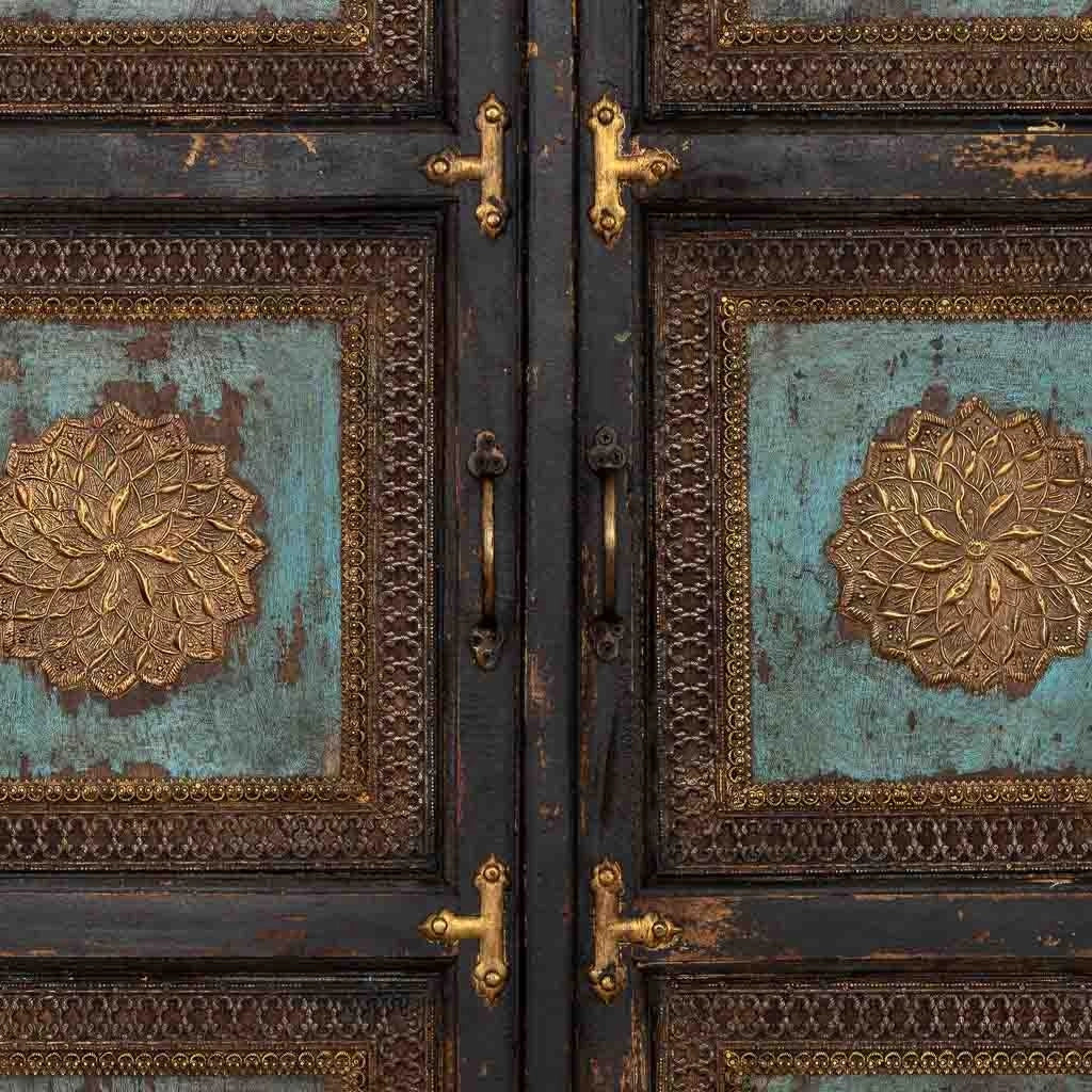 Armadio in legno artigianale, 102x44x183h cm, nero