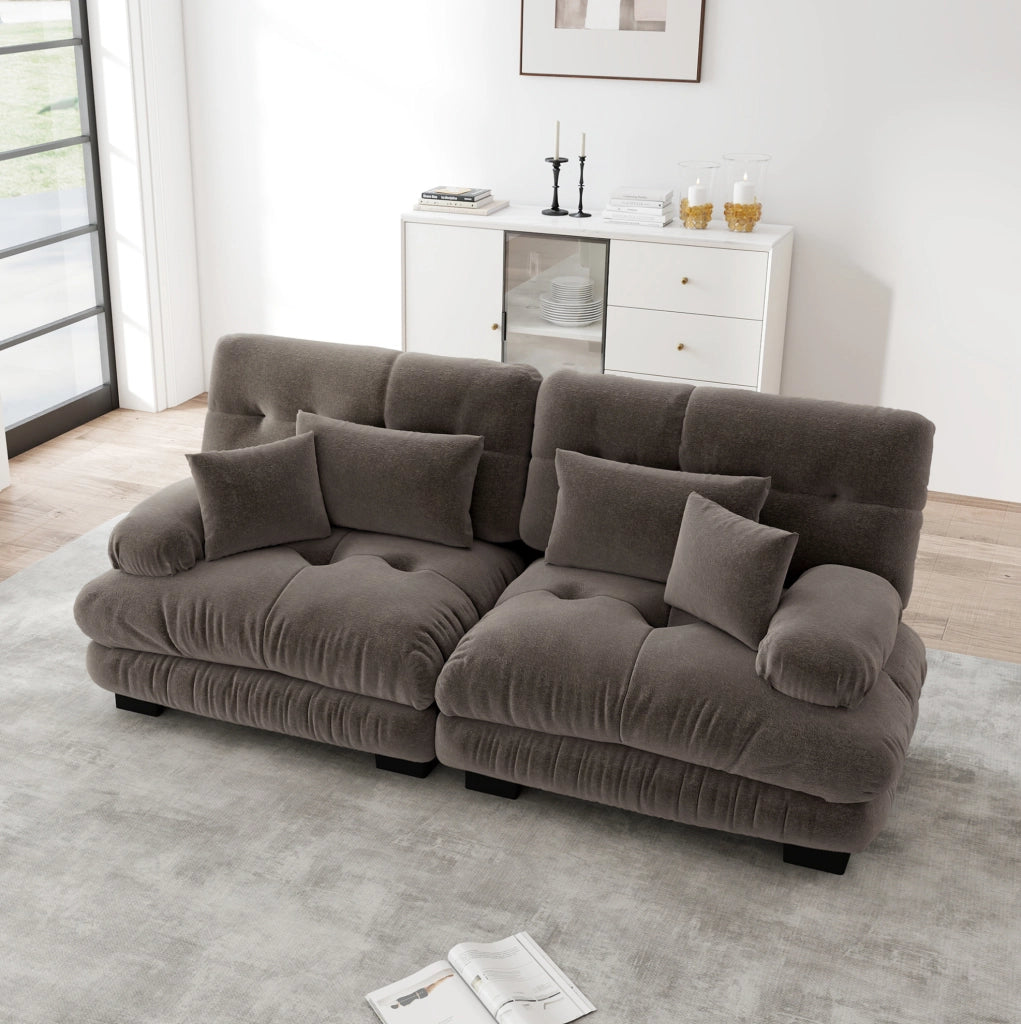 Divano modulare 220x77x81 cm in chenille marrone con cuscini lombari e decorativi