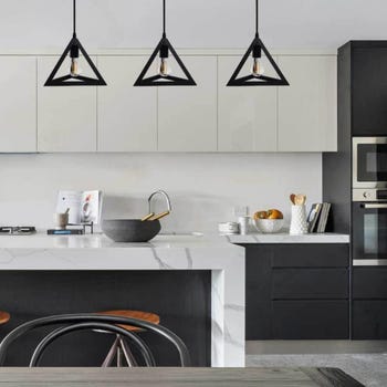 LAMPADARIO DA SOFFITTO A SOSPENSIONE FORMA TRIANGOLO 3D PORTA LAMPADINA E27 NERO