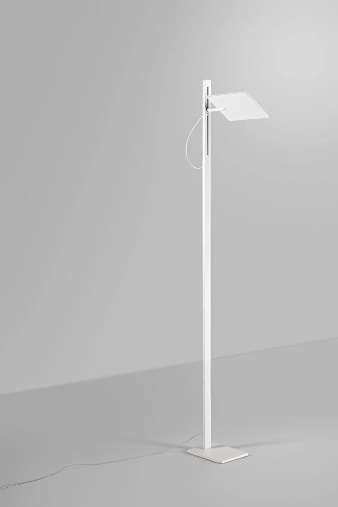 Piantana in metallo e alluminio  Bianco Radiante LED 24W CCT 2700K 3000K 4000K CRI?80 220-240V 50/60Hz 2160Lm dimmer a pedale