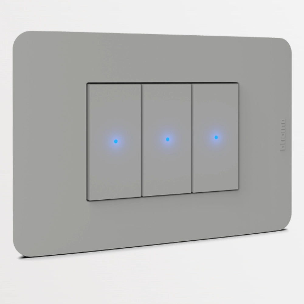 Bticino matixgo placca 3 moduli in tecnopolimero resistente per impianti elettrici *** colore grigio, confezione 1