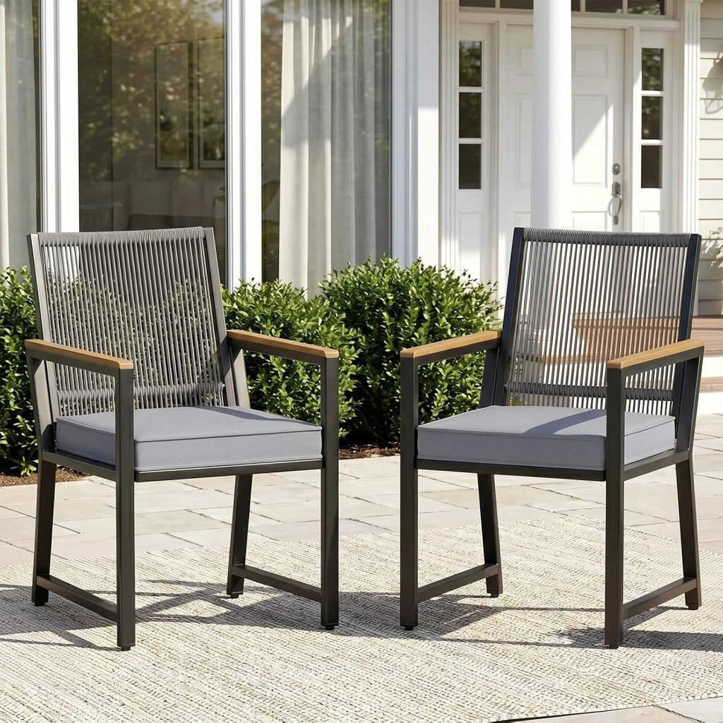 Set di 2 sedie da giardino in rattan, resistenti alle intemperie, con braccioli in WPC, sedie per esterni con cuscino rimovibile, sedie da pranzo in metallo, portata fino a 160 kg, per