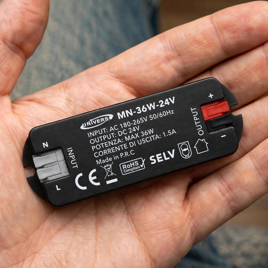 Mini Alimentatore Stabilizzato 24V 36W 1.5A Trasformatore Passivo Ultra Compatto e Slim per Strisce Luci LED IP20