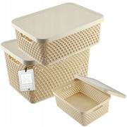 Set di 3 cestini in plastica beige KADAX con coperchio.