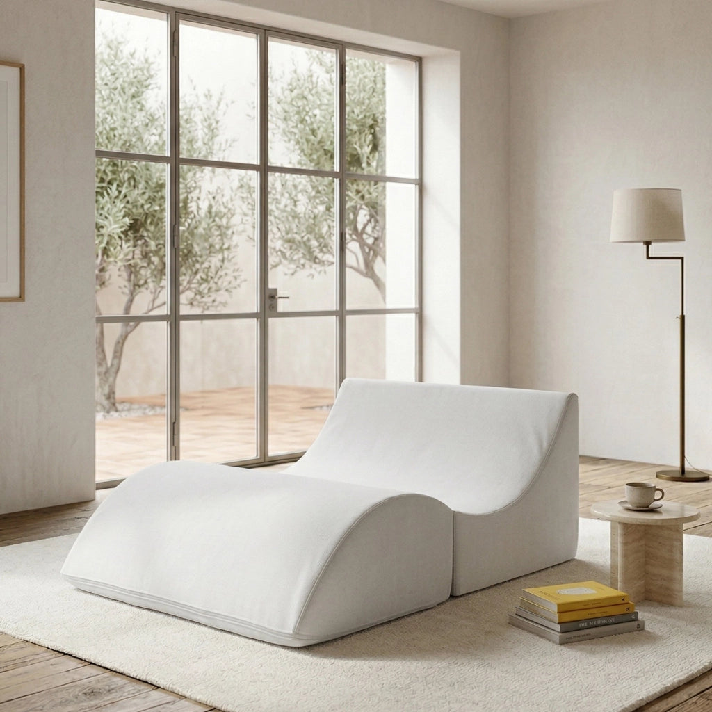 Letto pieghevole Amorina, Pouf trasformabile in letto matrimoniale, 100% Made in Italy, Pouf trasformabile in una chaise longue in ecopelle, cm 100x200h70, Bianco