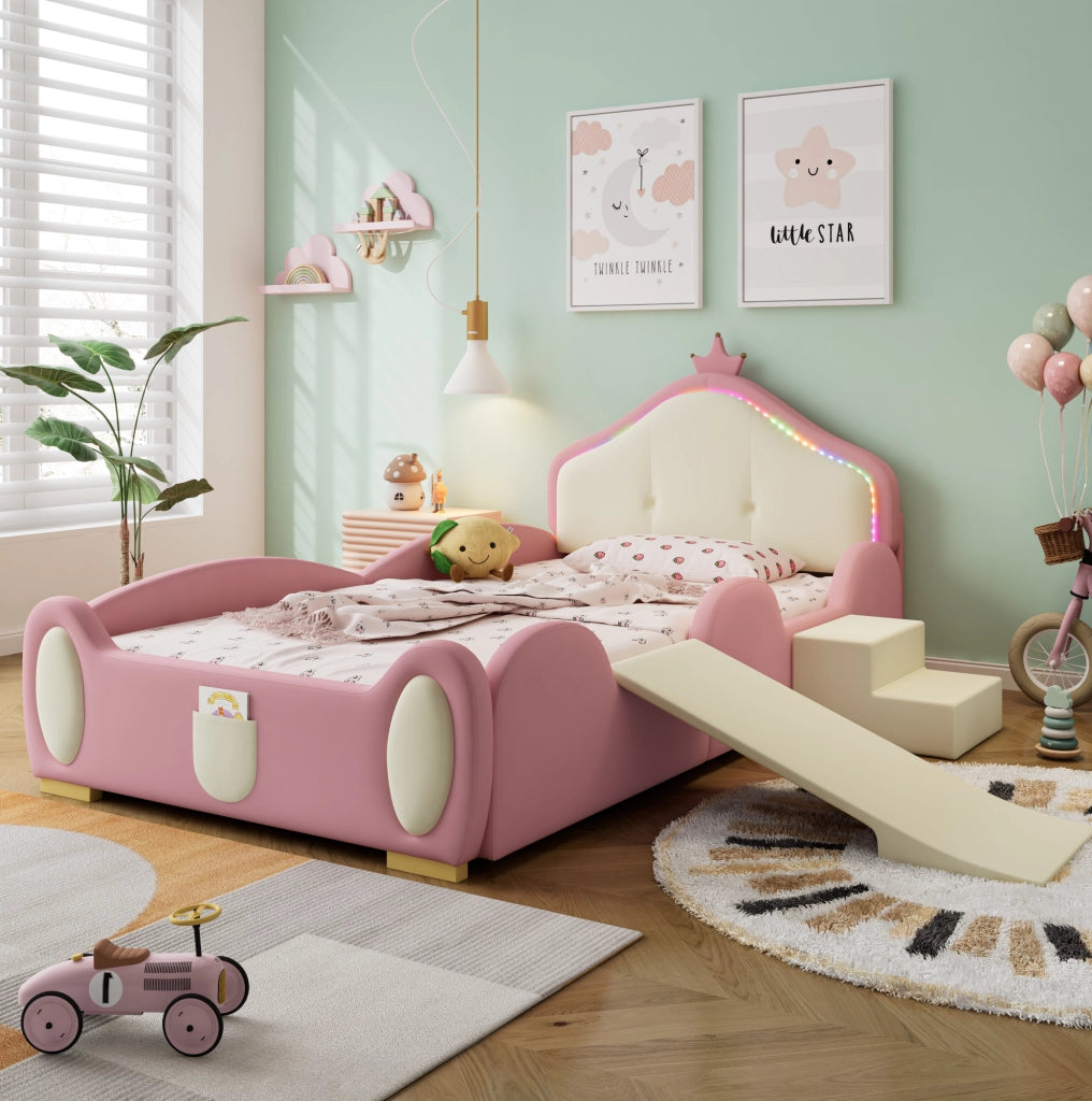Letto imbottito per bambini con LED, scivolo e scala 90x200 cm