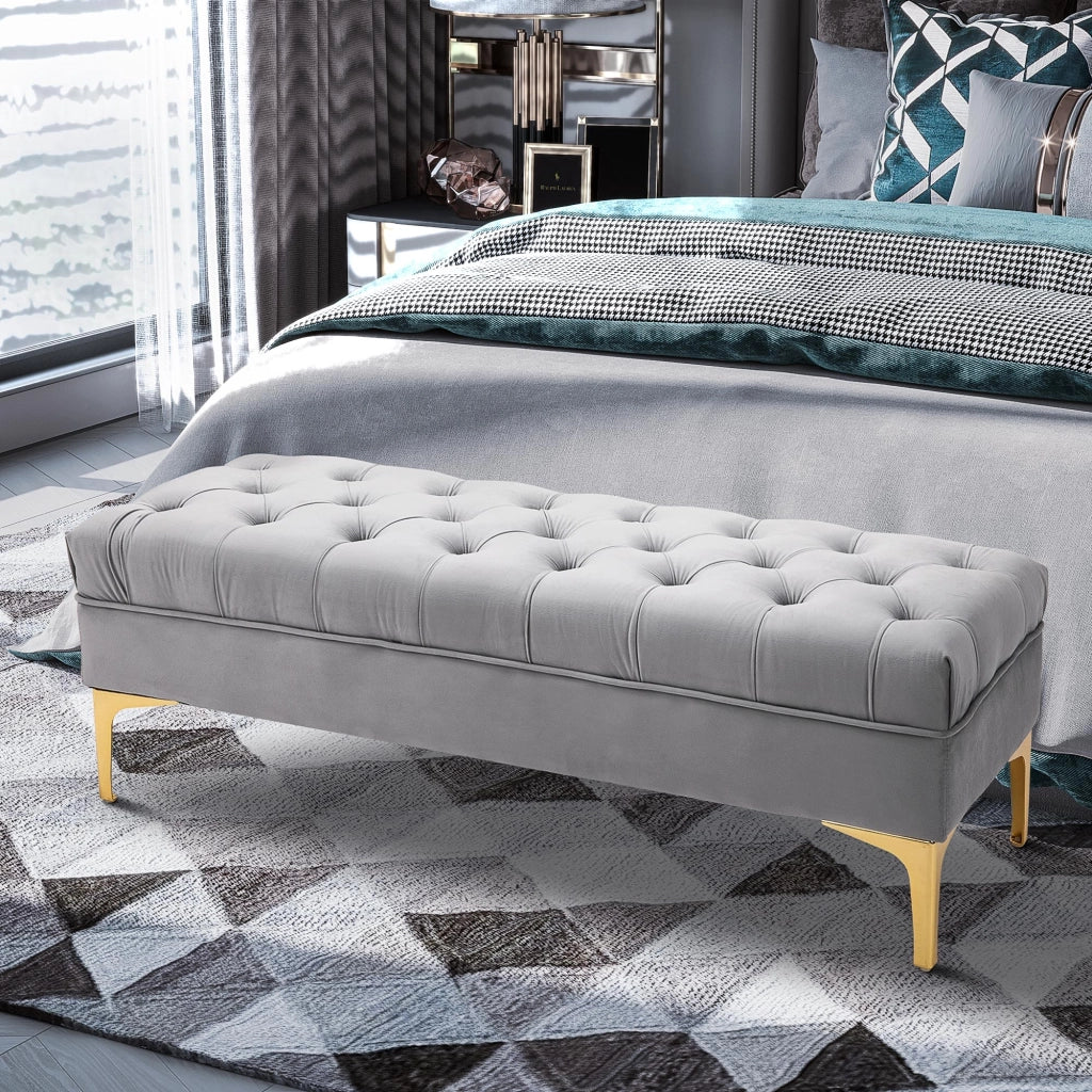Panca da letto imbottita in velluto con seduta capitonné e gambe dorate in legno grigio chiaro 118 × 45 × 42 cm