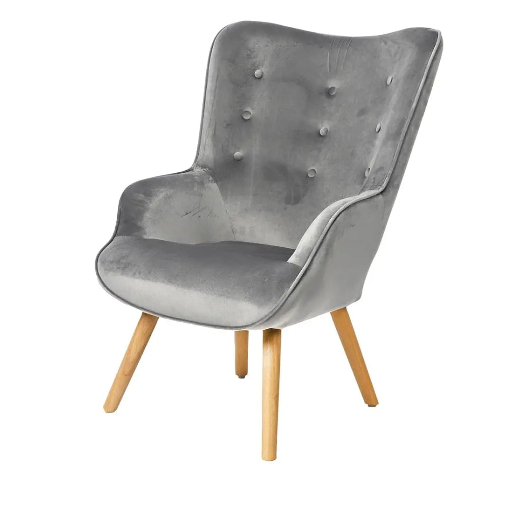 Poltrona da salotto in velluto grigio chiaro con piedi in legno collezione ENJOY. Stile scandinavo.