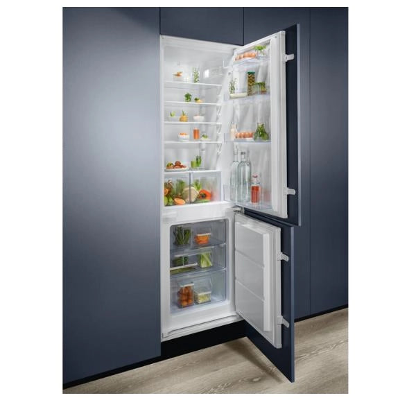 Frigorifero Combinato A Incasso Electrolux LNS5LE18S 271 Litri Classe E (A177,2xL54,6xP54,9) Bianco