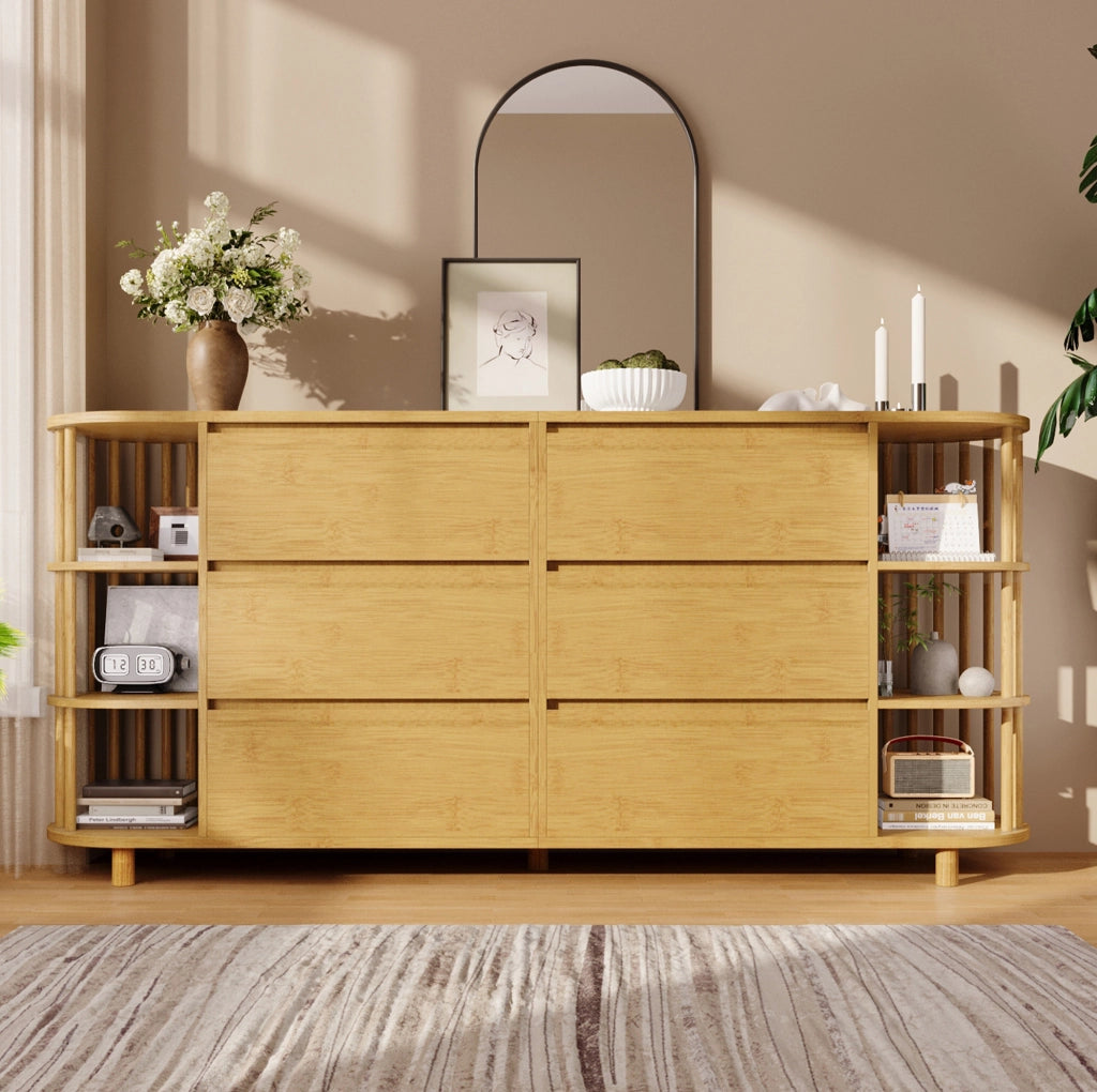 Credenza 160 cm con 6 cassetti; ripiani aperti in bambù e piedi regolabili; finitura rovere