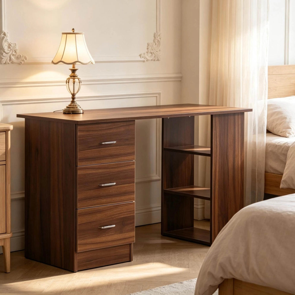 Scrivania da Computer in MDF Color Noce con 3 Cassetti e 3 Ripiani