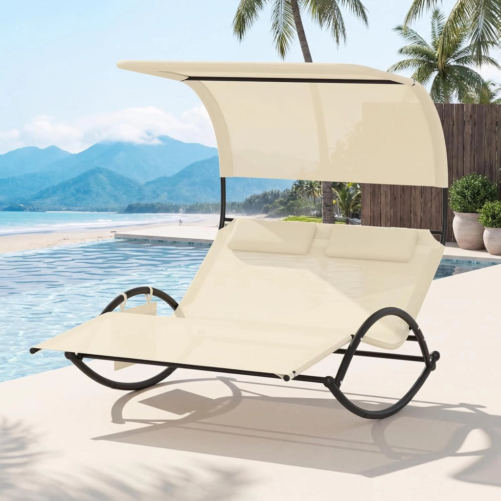 Poltrona a Dondolo Doppia, Lettino a Dondolo con Tettoia, Cuscini Poggiatesta, Braccioli e Struttura in Metallo, Lettino a Dondolo per Patio, Cortile, Bordo Piscina (Beige)