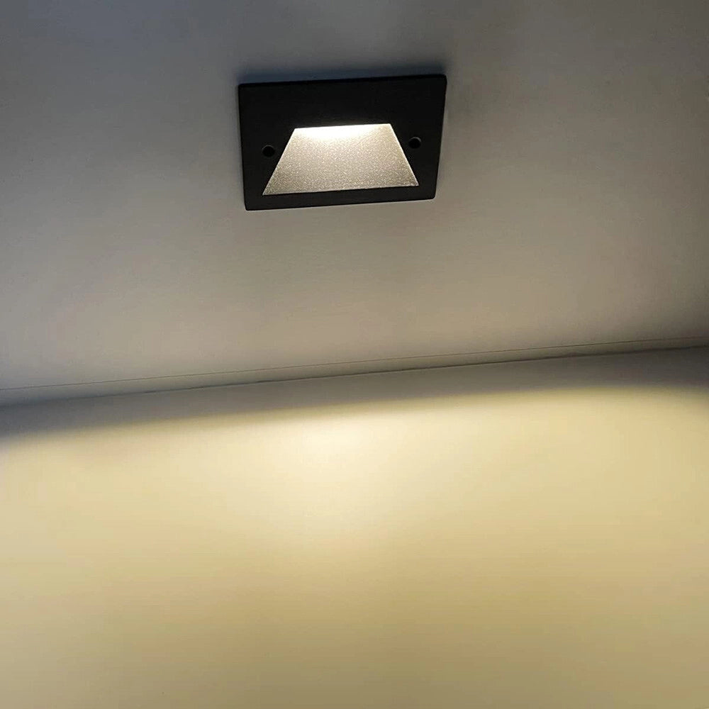 Trade Shop - Faretto Incasso Per Cassetta 503 Segnapasso 3w Tecnologia Cct Con Switch Ip65 Es49-3c - Nero