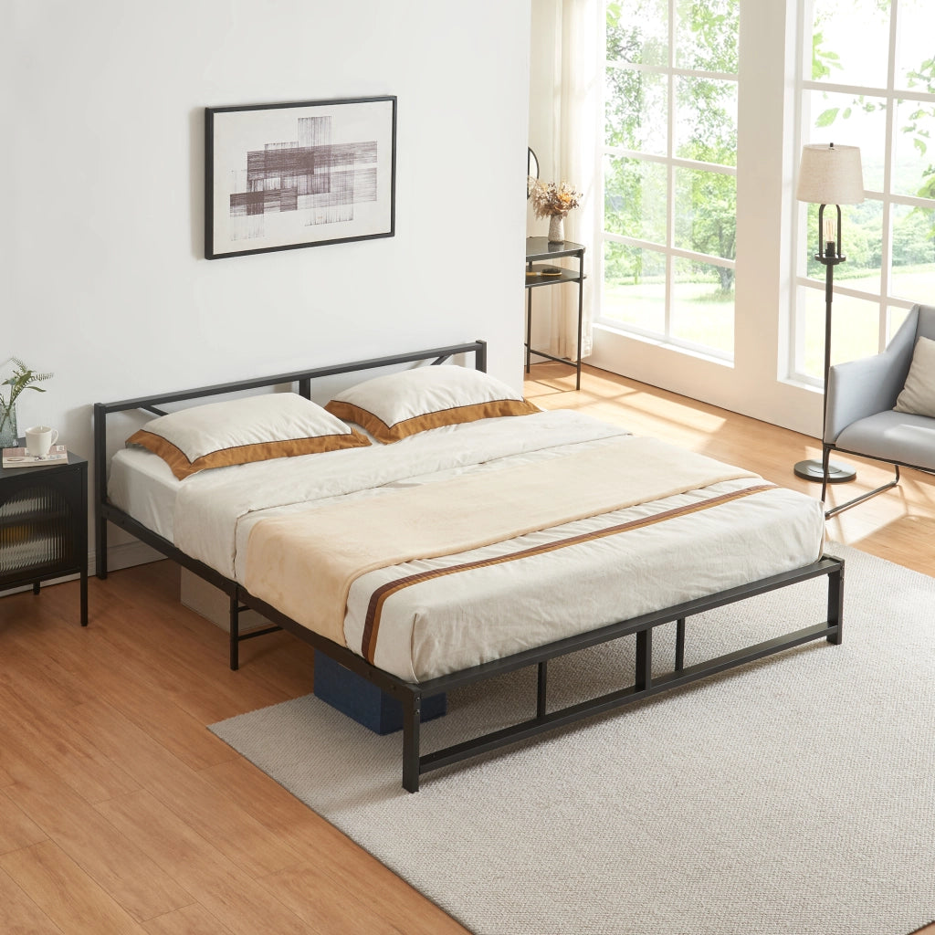 Letto in Metallo con Materasso a Schiuma Fredda 180 x 200 cm Letto Matrimoniale/King Size con Testiera Decorativa Letto in Stile Classico/Moderno - Nero