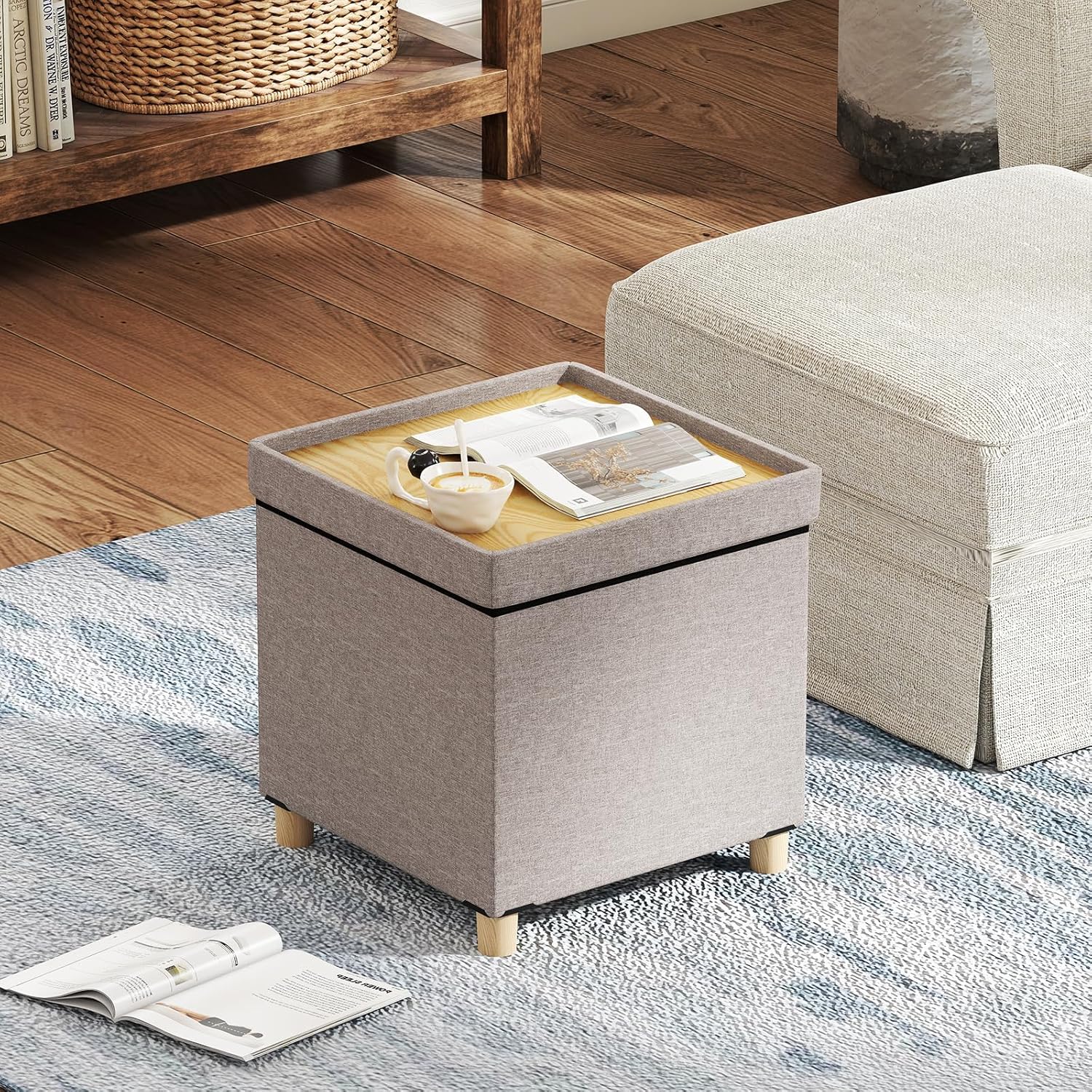 Pouf Contenitore da 45 cm, Sgabello con Vassoio e Gambe in Legno di Gomma, Poggiapiedi Imbottito, Sgabello per Scarpe Quadrato per Soggiorno, Portata 150 kg (Grigio)