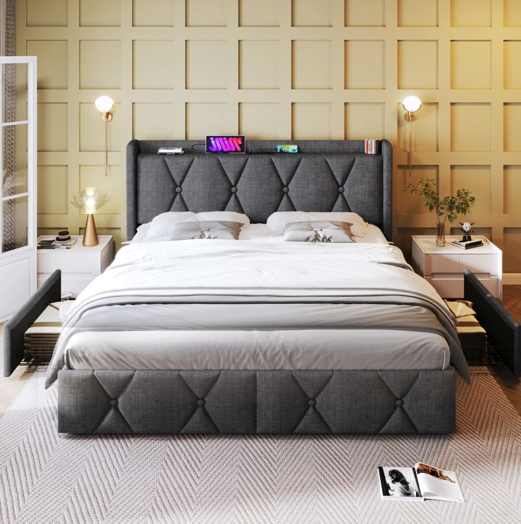 Letto matrimoniale imbottito 140x200 cm con 4 cassetti; ricarica USB e prese; grigio