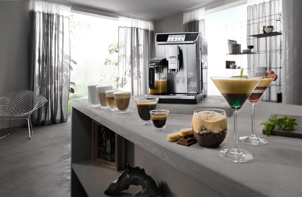 De'Longhi PrimaDonna Elite Experience ECAM656.85.MS, Macchina Caffè Automatica con Montalatte Automatico, Espresso e Cappuccino One-Touch, Connessa con App, 6 Profili, Frontale Acciaio, Argento