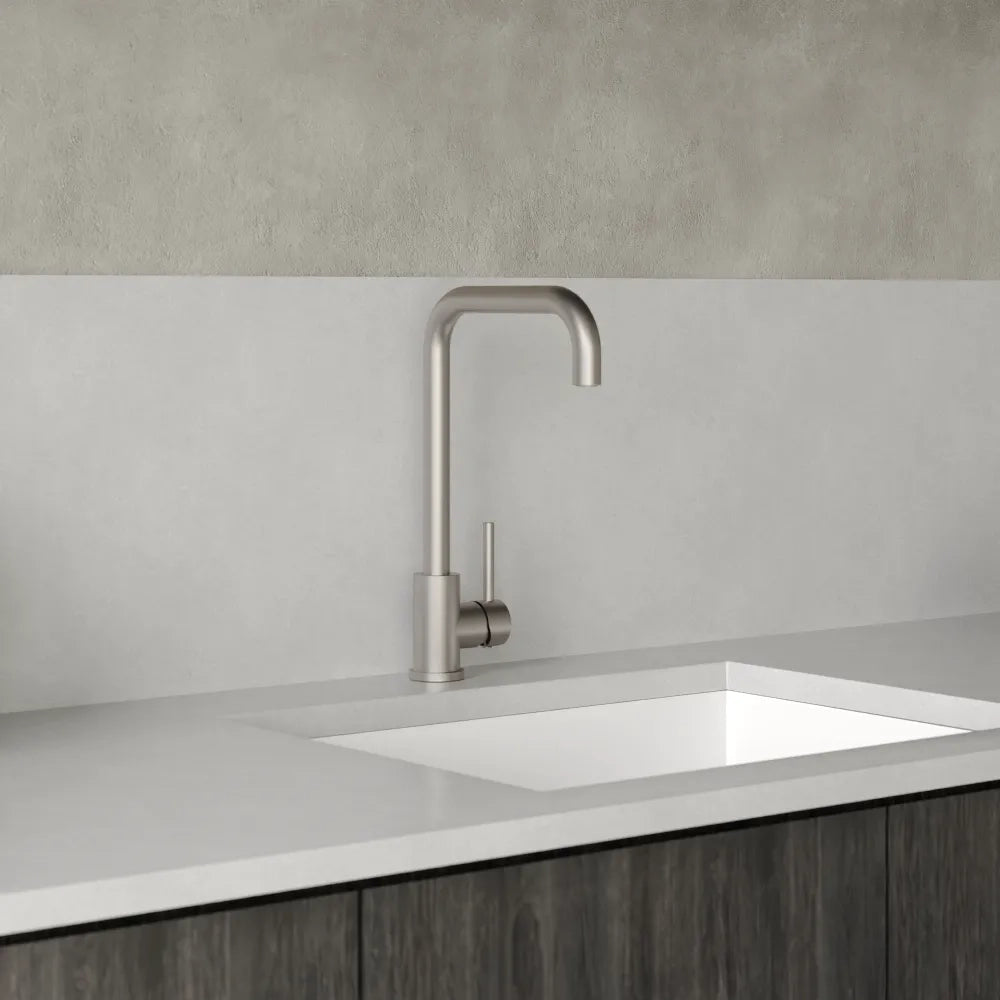 Miscelatore lavello cucina orientabile in acciaio inox satinato | Cannella