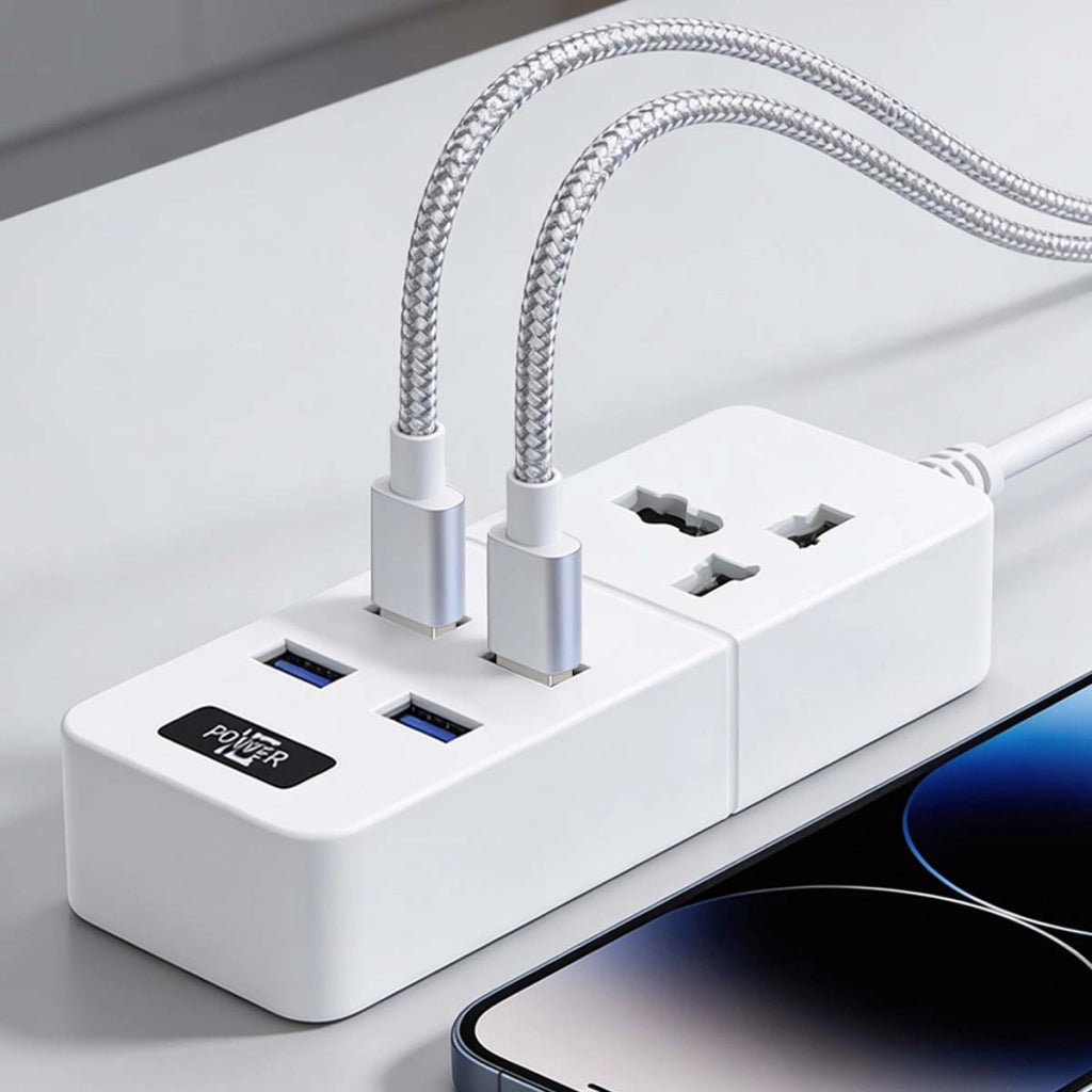 Presa multipla da 2500W con 4 porte USB DC 5V e presa universale Bianco Bianco Avizar