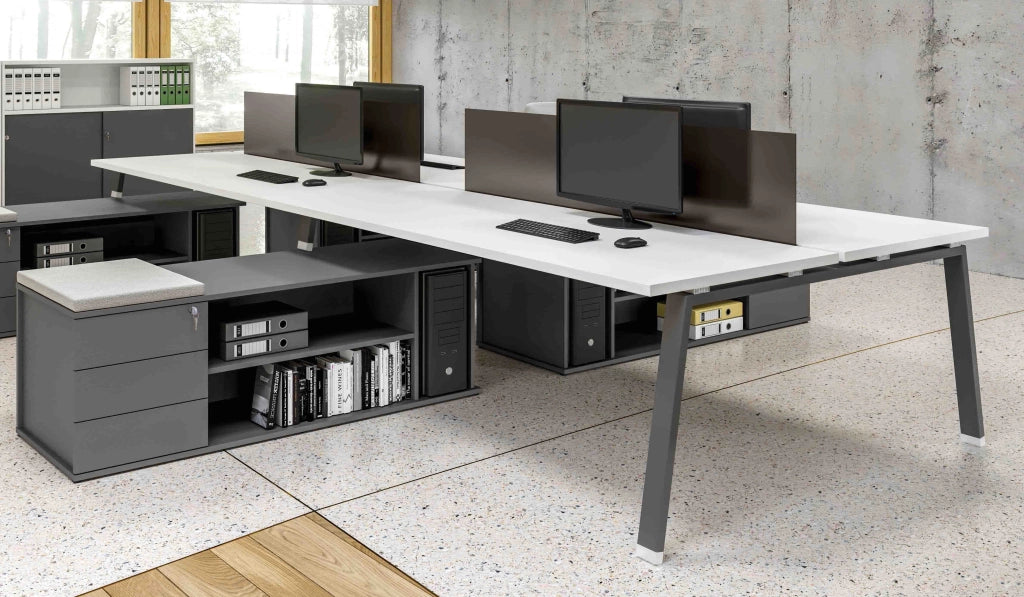 Composizione tripla per ufficio con screen dritti cm. 360/480/540x163x73,4h