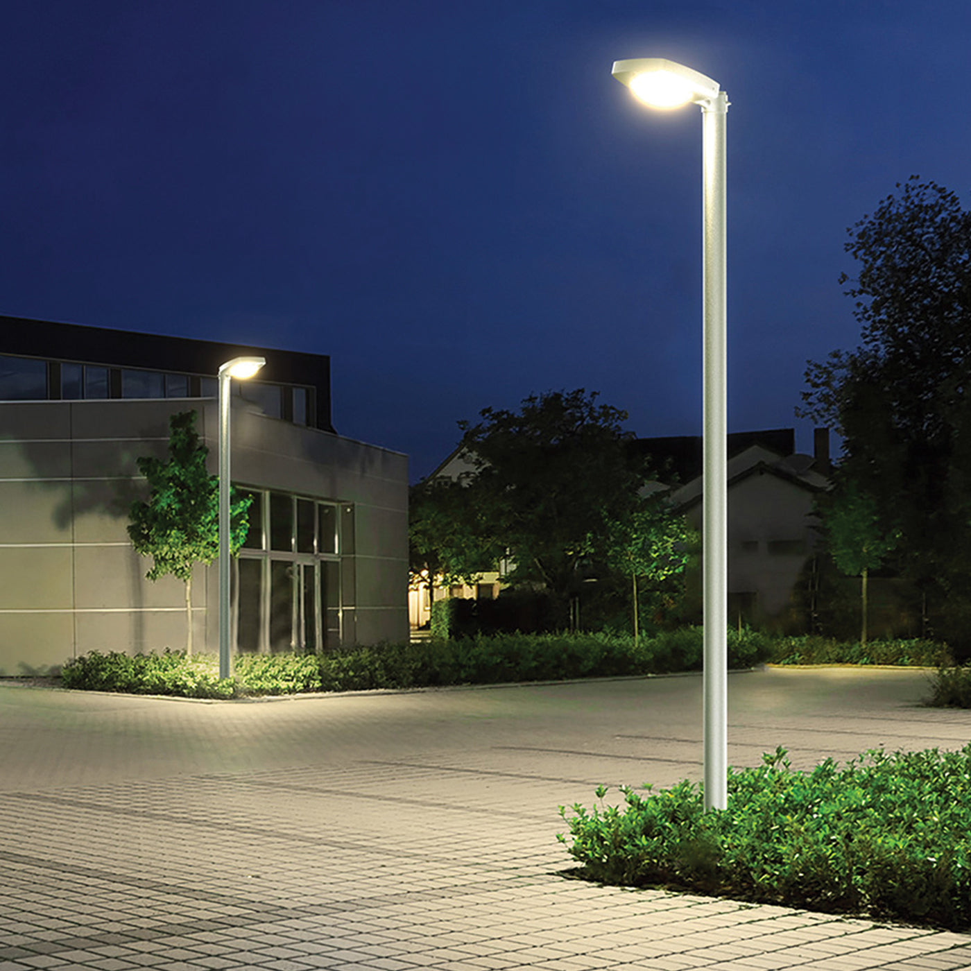 Lampione LED solare 3000lm crepusc+pir+telecomando