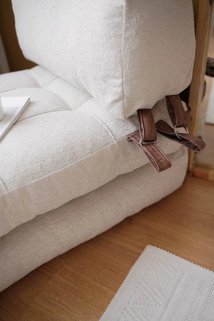 Poltroncina Surigae, Poltrona Braccioli, 80x60x70h cm Bianco Crema