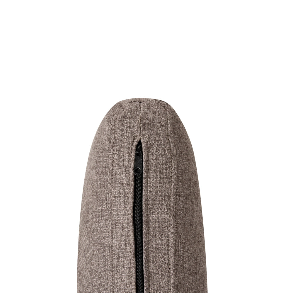 Chaise longue in tessuto tortora imbottita con cuscini gambe in acciaio in stile scandinavo