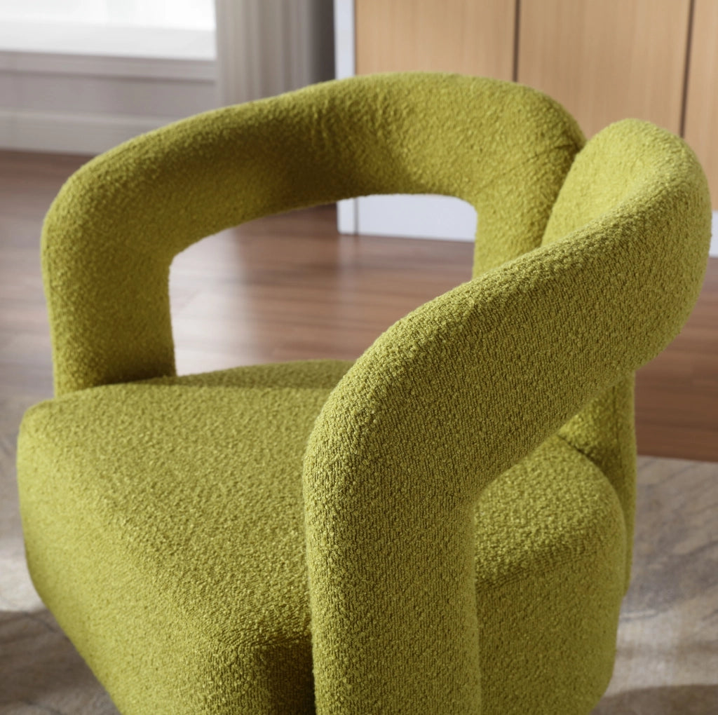 Sedia girevole 360° in bouclé verde oliva; 67x55x74 cm