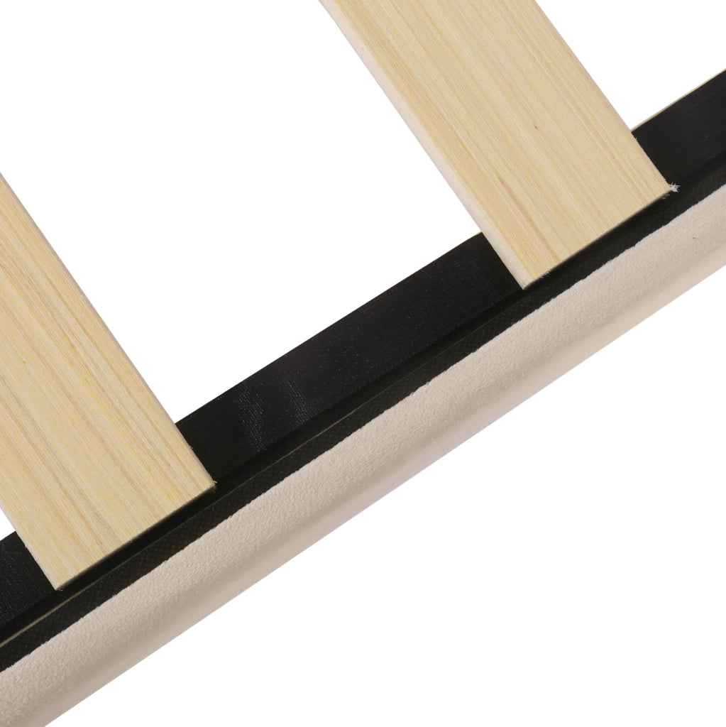 Letto imbottito 140x190 cm con rete a doghe e testiera regolabile in altezza; velluto off white