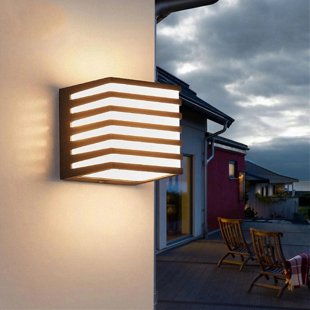 Trade Shop - Applique Muro Esterno Led 10w Lampada Decorativa A Strisce Cubo Nero Ip54 B110-n - -bianco Caldo      -