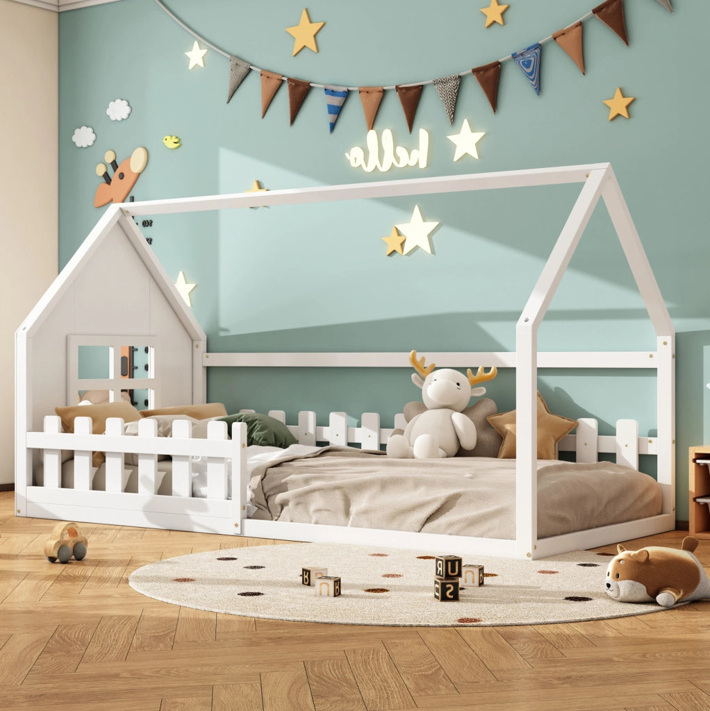 Letto per bambini a forma di casetta 90 x 200 cm in pino; bianco