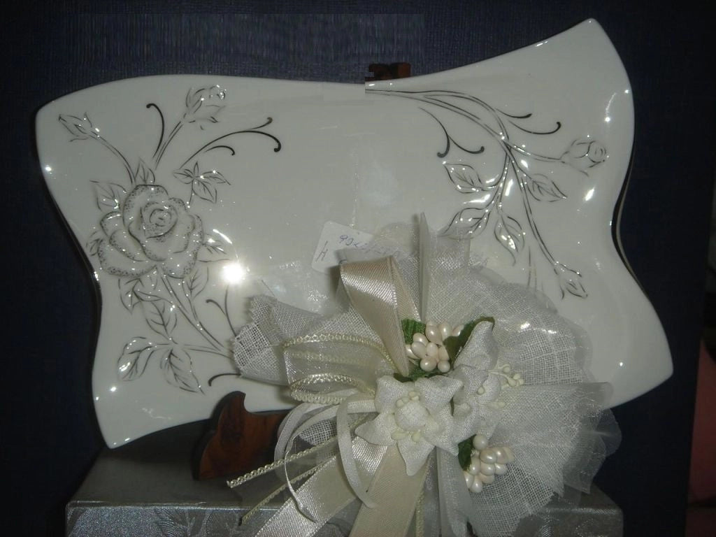 Centrotavola vassoio in porcellana filo argento 21 x 14 cm