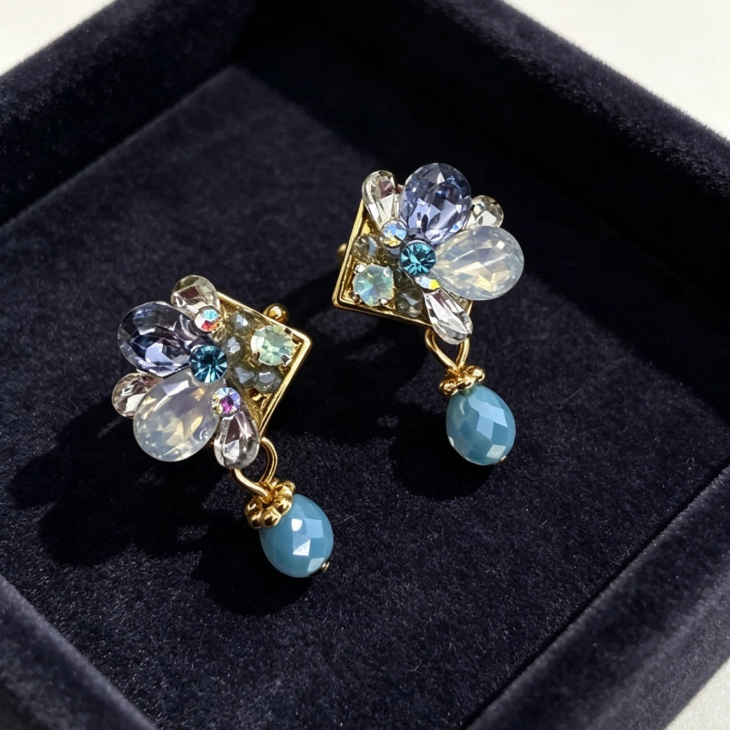 Nuovo orecchino a clip a farfalla con perla di cristallo blu